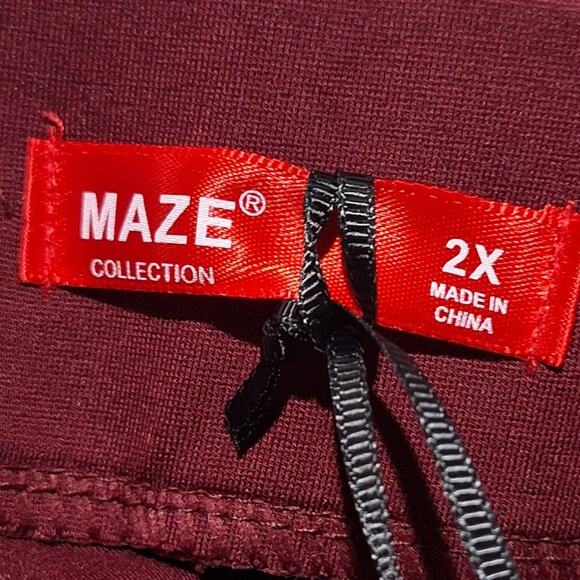 NWT Maze Collection Ponte Pants Women's 2X Levanta Cola - Butt Lifting Corpcore - Picture 2 of 14